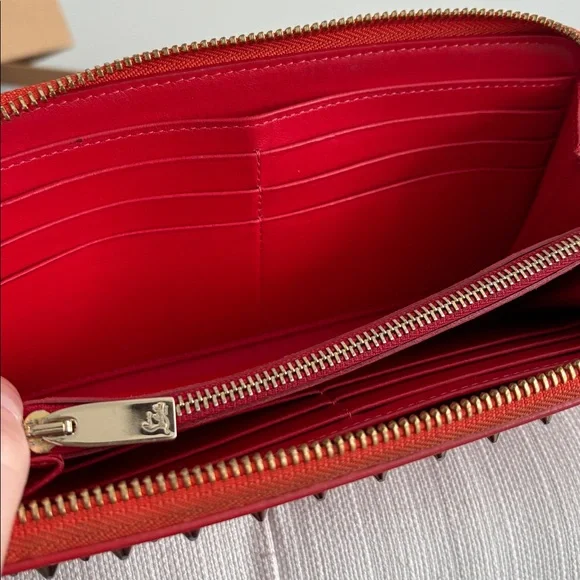 CHRISTIAN LOUBOUTIN Panettone wallet with spikes - Picture 12 of 16